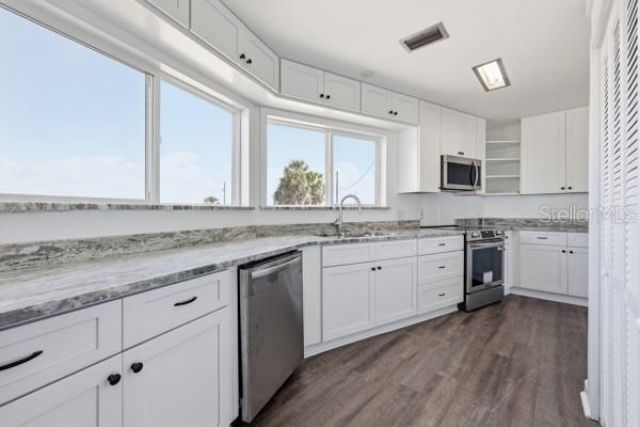 18 4th Street, Horseshoe Beach, FL 32648 Photo