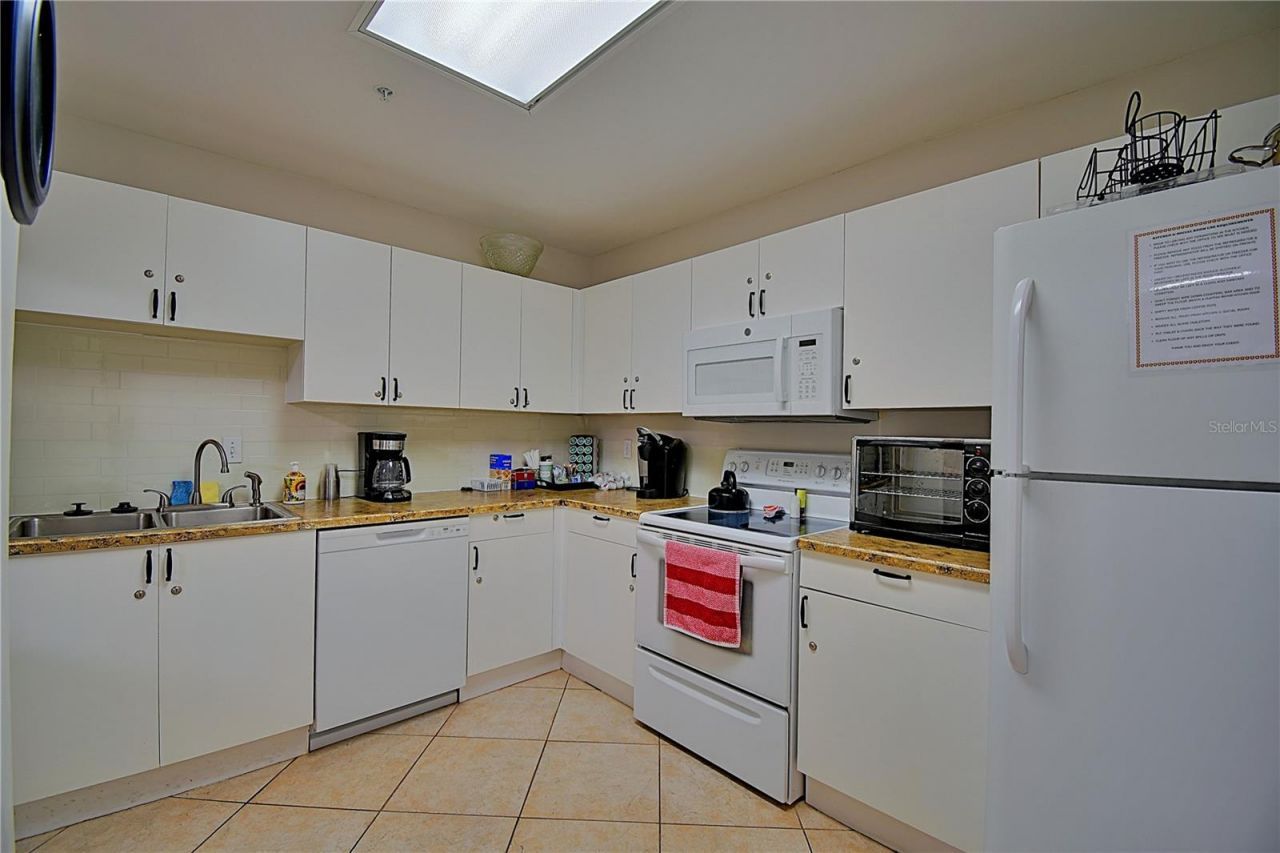 4 Oceans West Boulevard , Unit 406A, Daytona Beach, FL 32118 Photo