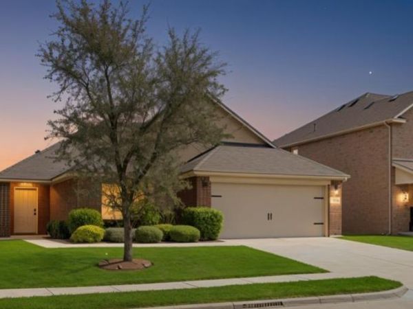 1450 Arabella Avenue, Forney, TX 75126