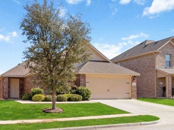 1450 Arabella Avenue, Forney, TX 75126