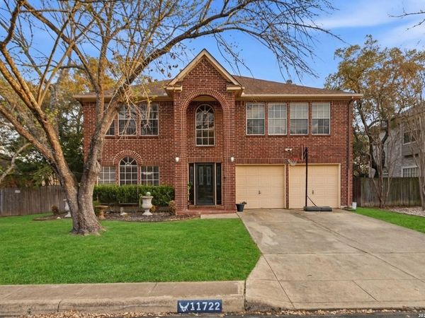 11722 Radcliff Ct, San Antonio, TX 78253
