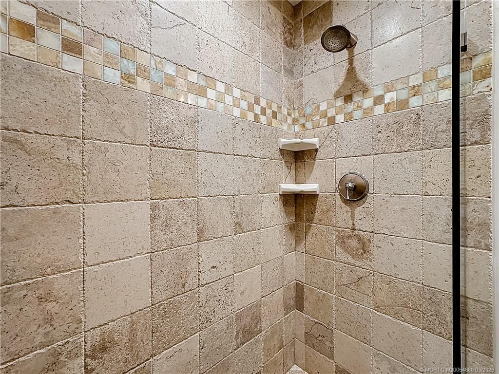 11550 SE Plandome Drive, Hobe Sound, FL 33455 Photo