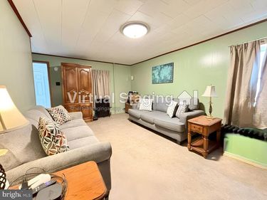 32 W BEREA STREET, SUMMIT HILL, PA 18250