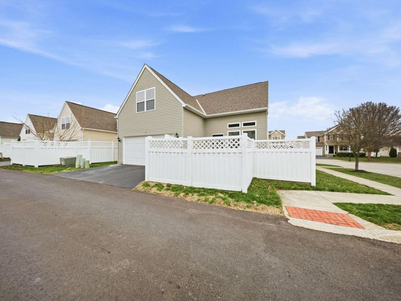 4548 Grand Strand Drive, Grove City, OH 43123 Photo 52