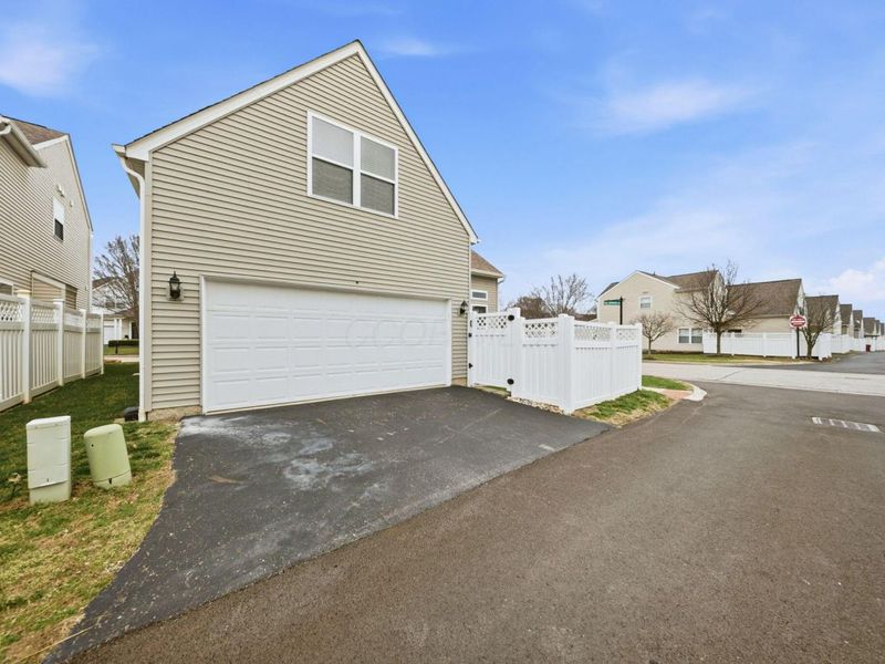 4548 Grand Strand Drive, Grove City, OH 43123 Photo 54