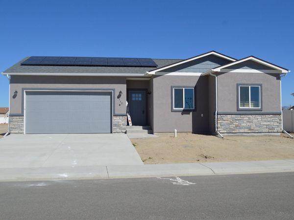 2142 Brookfield Drive, Unit B, Grand Junction, CO 81505