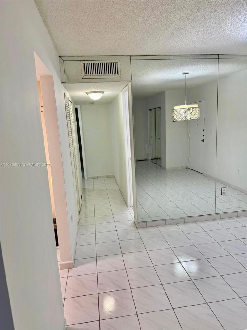 9400 West Flagler St , Unit 312, Miami, FL 33174 Photo