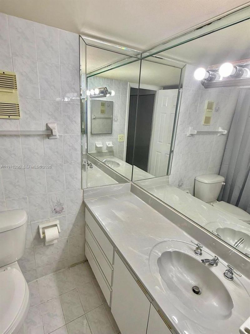 9400 West Flagler St , Unit 312, Miami, FL 33174 Photo