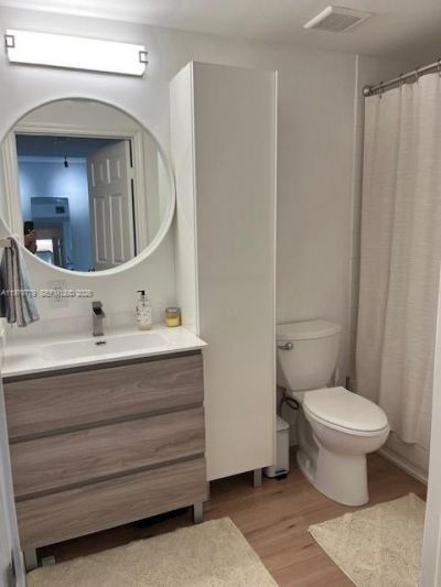 50 Menores Ave , Unit 408, Coral Gables, FL 33134 Photo