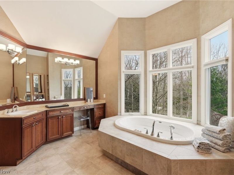 60 South Lane, Moreland Hills, OH 44022 Photo 26