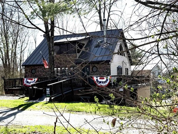 13 Tyminski Lane, Hubbardton, VT 05735