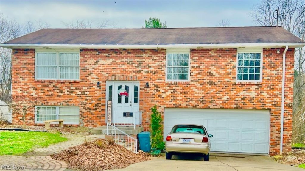 187 Skyview Drive, Wintersville, OH 43953 Main Photo