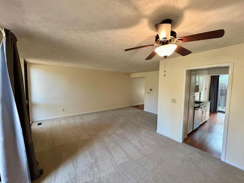 4860 Smoketalk Lane, Unit 3, Westerville, OH 43081 Photo 6