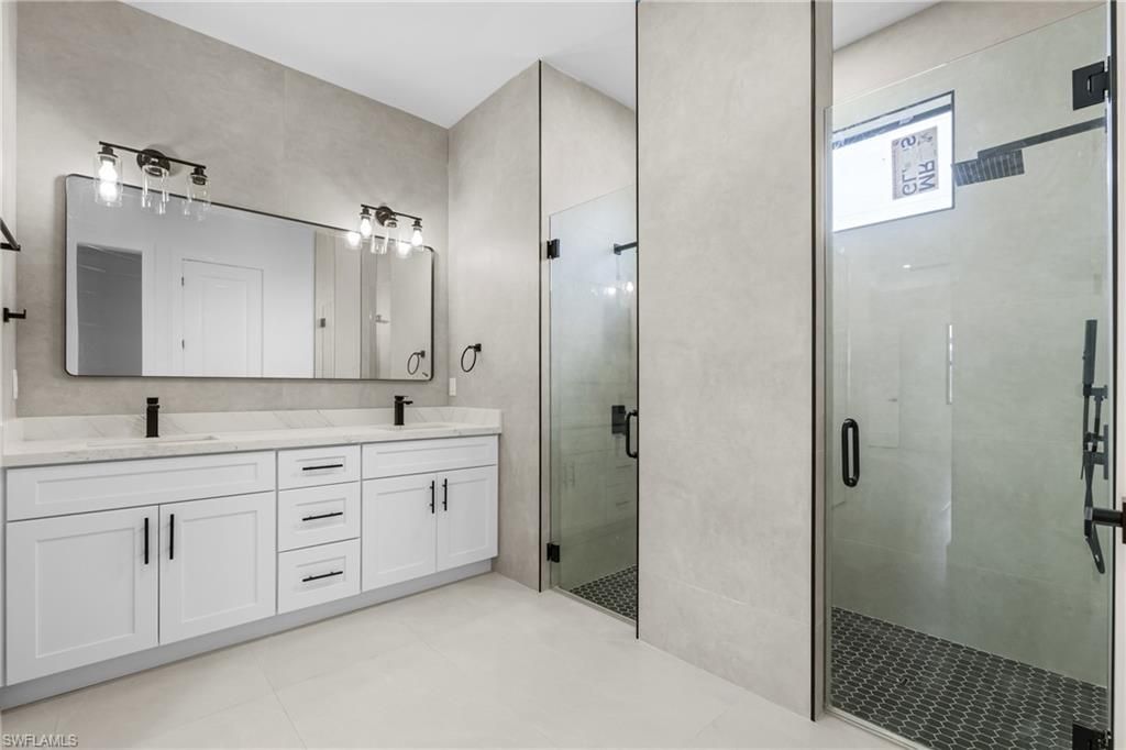 1615 NE 1st Ave , Cape Coral, FL 33909 Photo