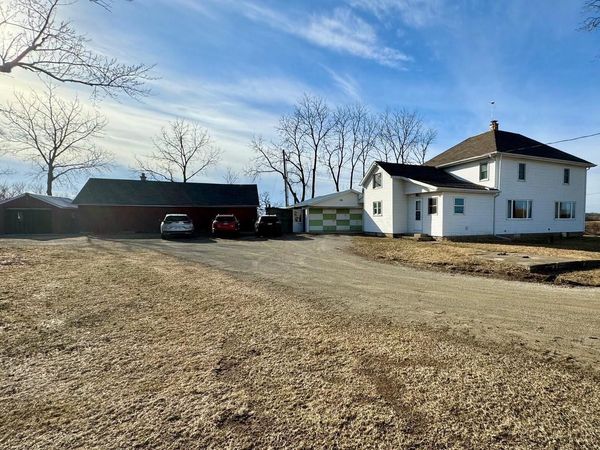 3769 W State Road 44, Manchester, WI 53946