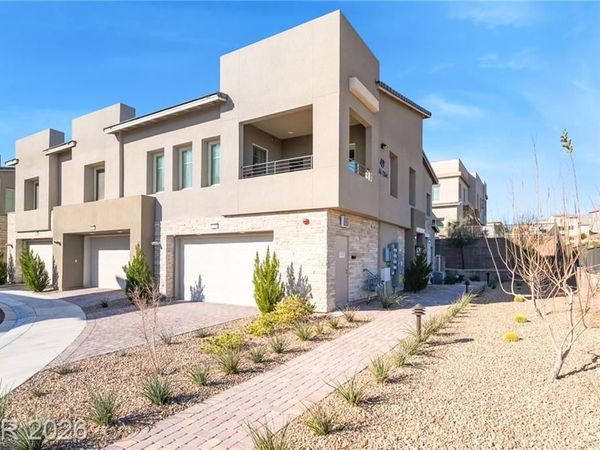 600 N Carriage Hill Drive , Unit 2161, Las Vegas, NV 89138