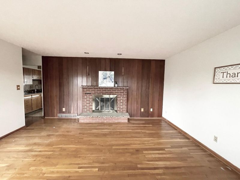 5352 Hazelwood Road, Columbus, OH 43229 Photo 5