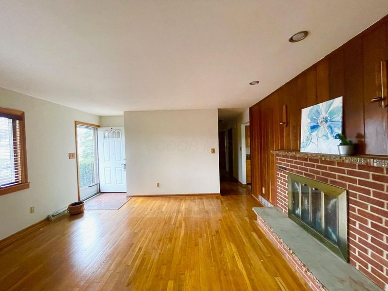 5352 Hazelwood Road, Columbus, OH 43229 Photo 6