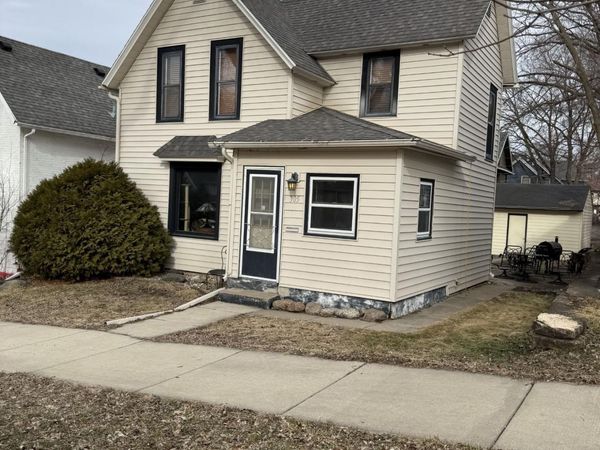 305 Carroll Street, Mankato, MN 56001