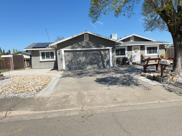 1547 Patchett Dr, Newman, CA 95360