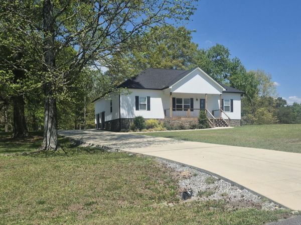 110 Hess Drive, Bridgeport, AL 35740