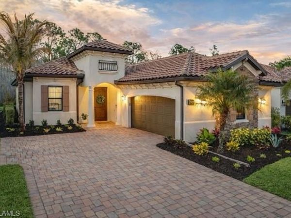 17450 Galway RUN, BONITA SPRINGS, FL 34135