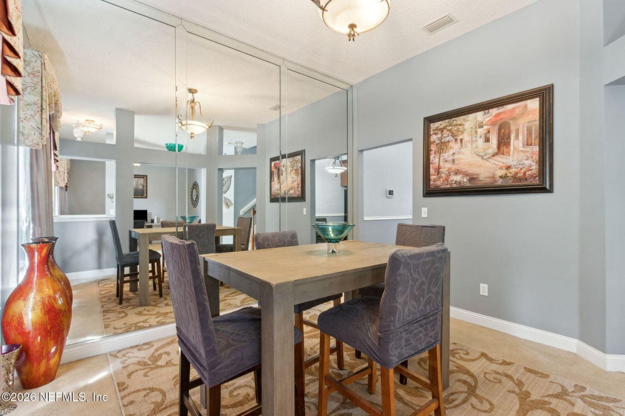 9557 Adelaide Drive, Jacksonville, FL 32244 Photo