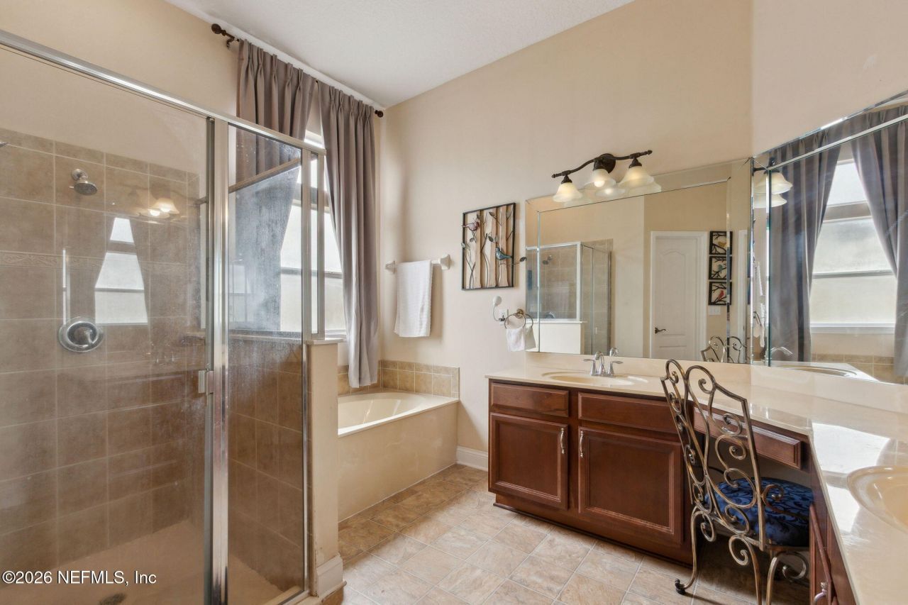 9557 Adelaide Drive, Jacksonville, FL 32244 Photo