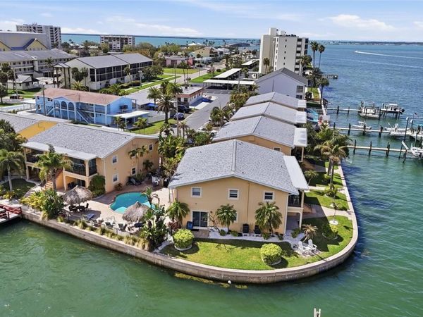 2675 ST JOSEPHS DRIVE E, Unit D, DUNEDIN, FL 34698