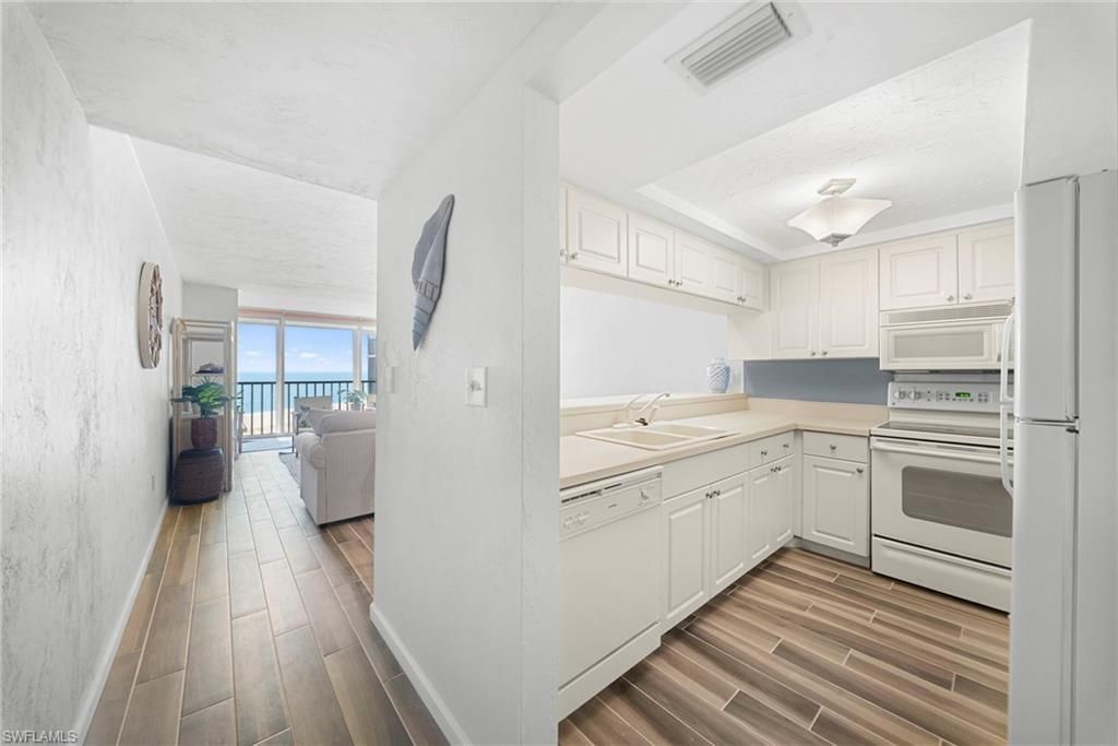 25820 Hickory Blvd, Unit 402, Bonita Springs, FL 34134 Photo