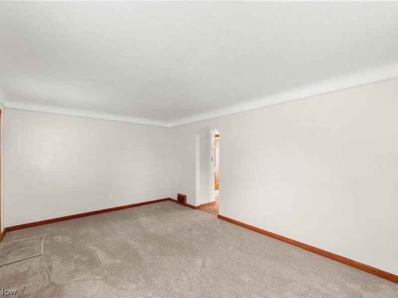 4484 W 57th Street, Cleveland, OH 44144 Photo 6