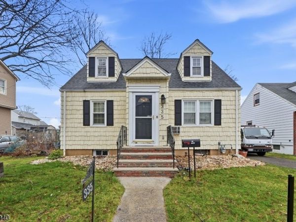 335 Dermody St, Roselle, NJ 07203