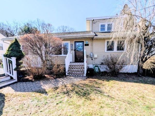 41 Comanche Ave, Rockaway, NJ 07866