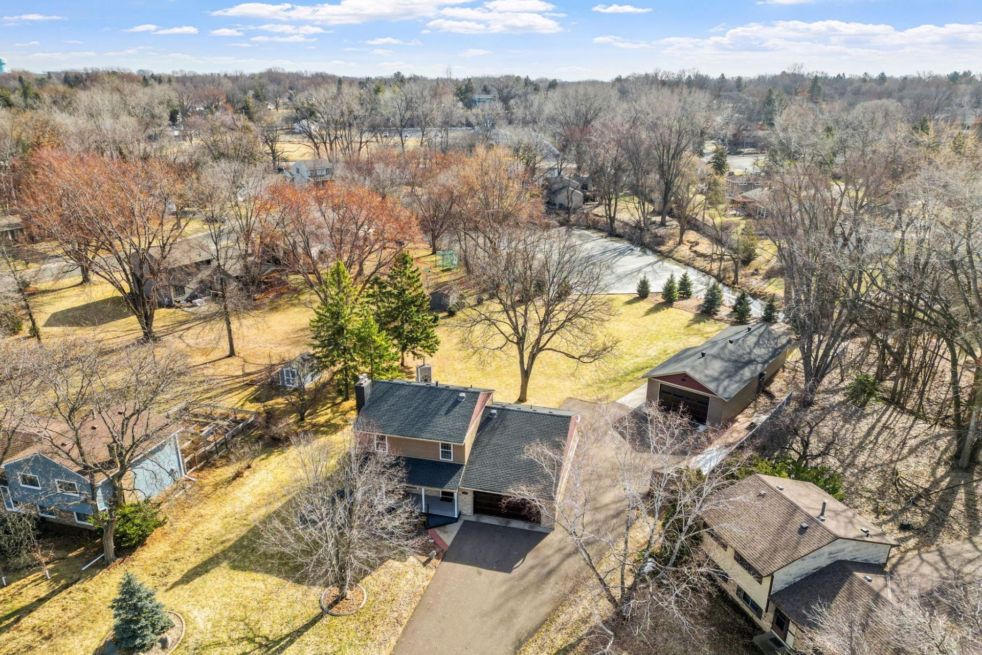 1144 Waldon Place, Arden Hills, MN 55112