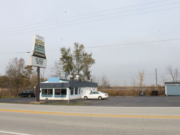 408 E Commanche Avenue , Shabbona, IL 60550