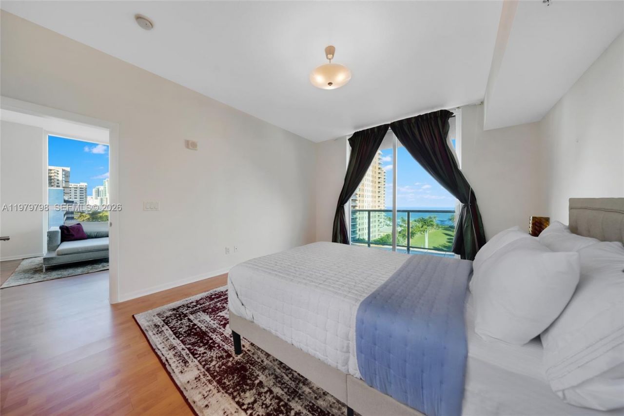 1945 S Ocean Dr , Unit 714, Hallandale Beach, FL 33009 Photo