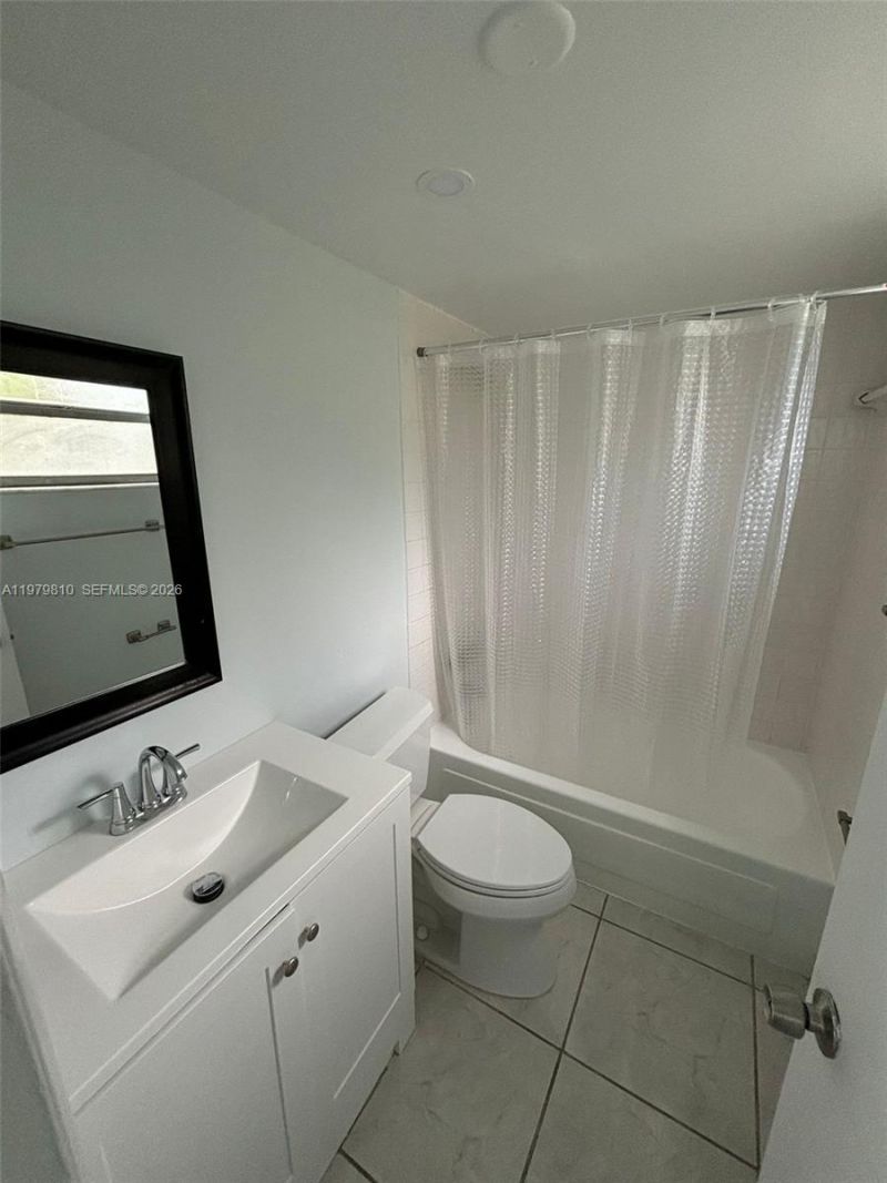 8101 SW 73rd Ave, Unit 28, Miami, FL 33143 Photo