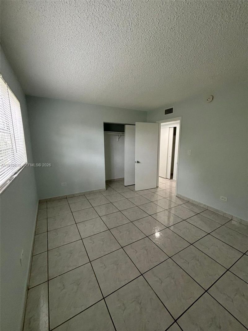 8101 SW 73rd Ave, Unit 28, Miami, FL 33143 Photo