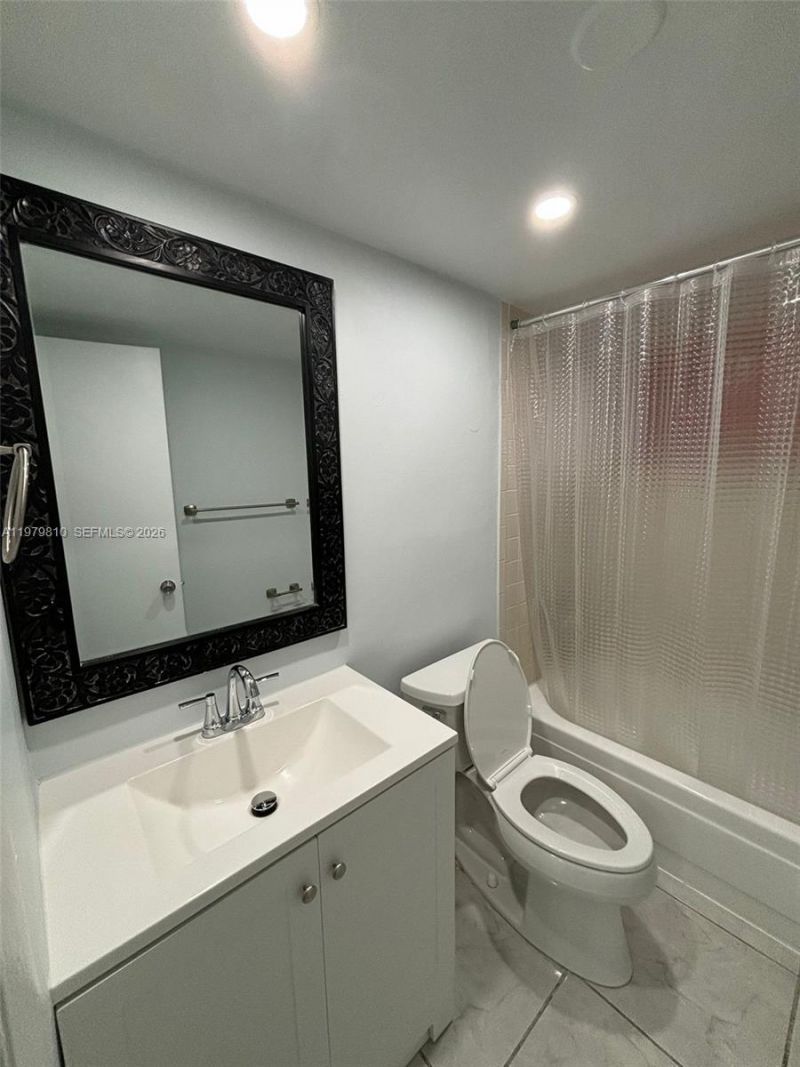 8101 SW 73rd Ave, Unit 28, Miami, FL 33143 Photo