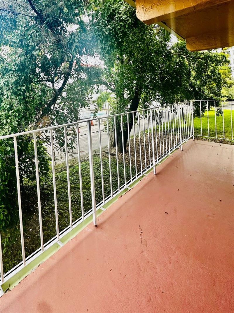8101 SW 73rd Ave, Unit 28, Miami, FL 33143 Photo