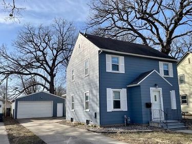 1107 10th Street NW, Austin, MN 55912