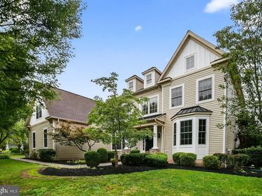 512 CHAMPIONSHIP DRIVE, HARLEYSVILLE, PA 19438