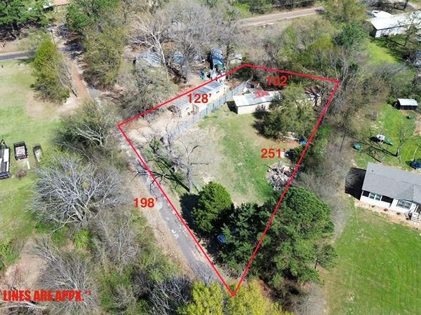 610 Vz County Road 1501, Van, TX 75790