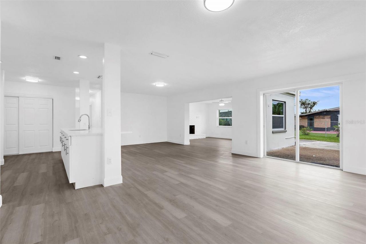 21530 Glendale Avenue , Port Charlotte, FL 33952 Photo