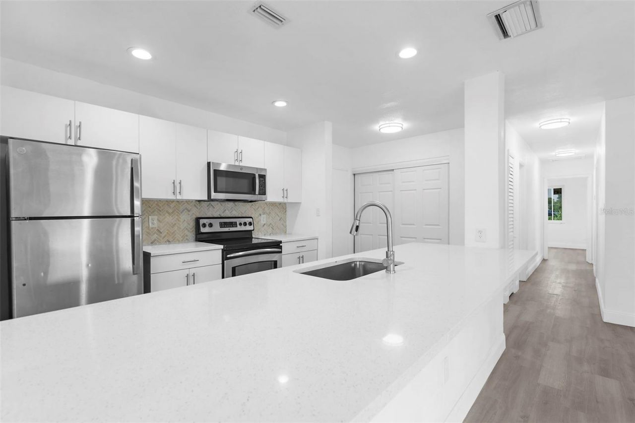 21530 Glendale Avenue , Port Charlotte, FL 33952 Photo