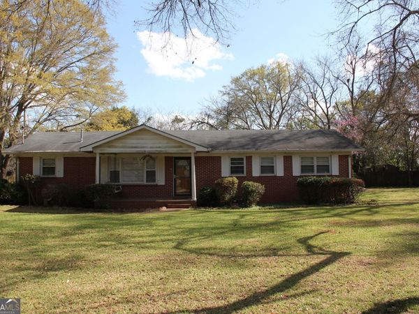 3038 Debra Ann Drive, Macon, GA 31216