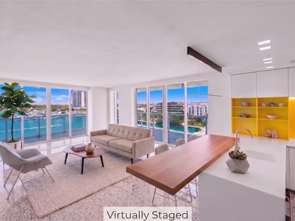 10 Venetian Way, Unit 904, Miami Beach, FL 33139