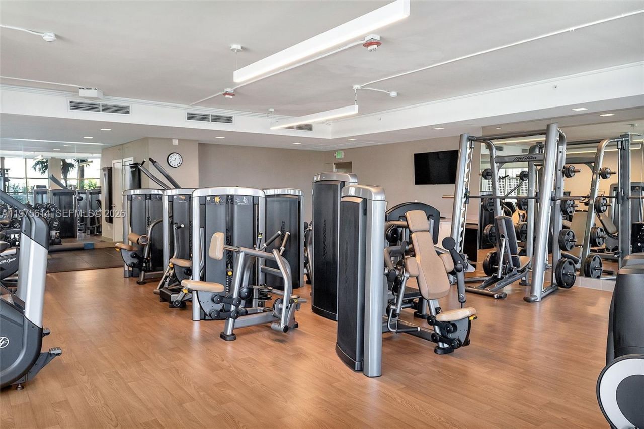 10 Venetian Way , Unit 904, Miami Beach, FL 33139 Photo