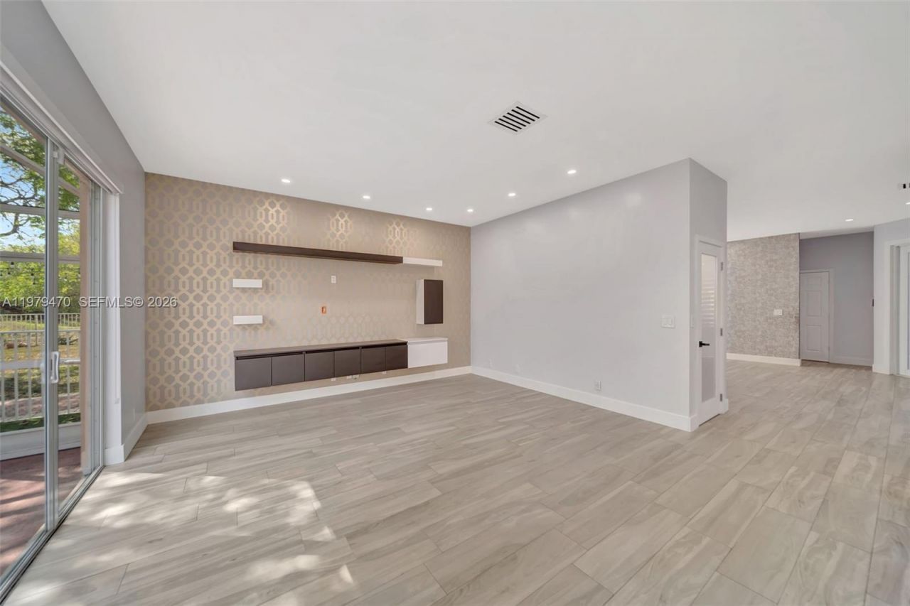 16340 SW 26th St , Miramar, FL 33027 Photo