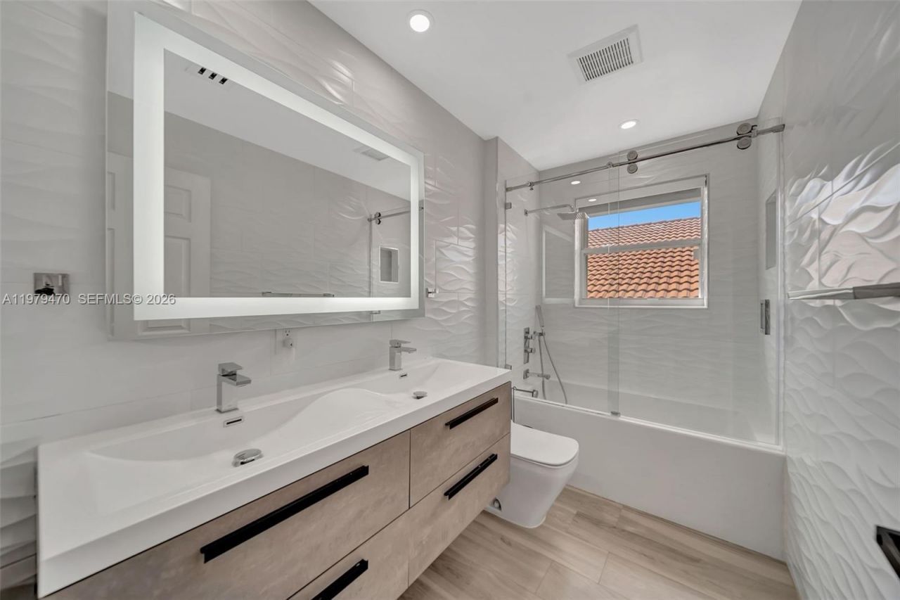 16340 SW 26th St , Miramar, FL 33027 Photo